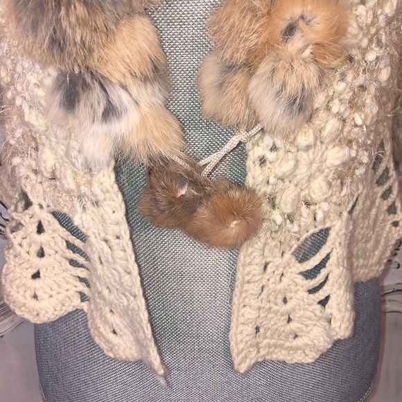 NWT Lovely Crochet Eyelash Yarn with Real Fur Neck Details Size Small - Picture 5 of 13